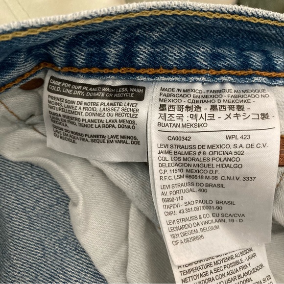 Levi’s 501 blue denim jeans in size 29 width by 32 length - Picture 10 of 11